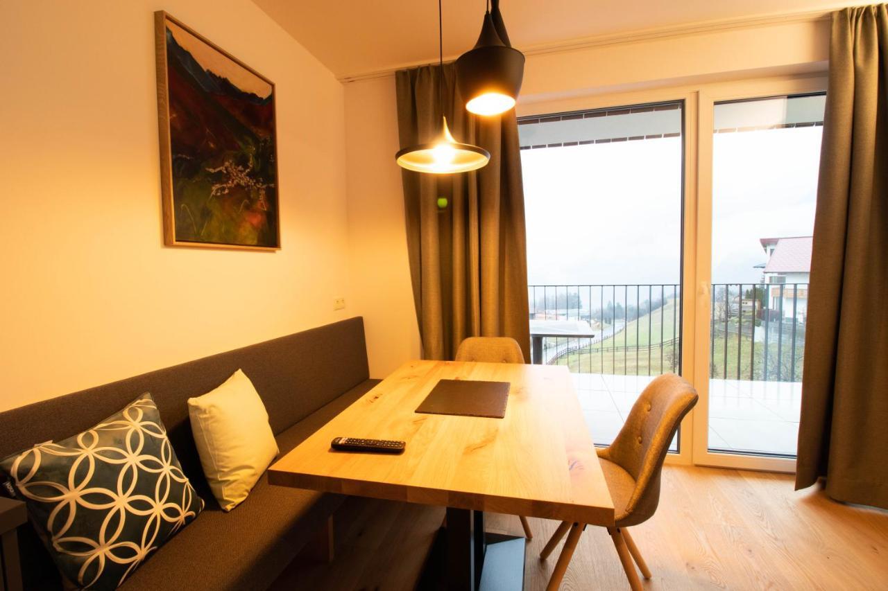 Wally Berg-Appartements Zams Exterior photo